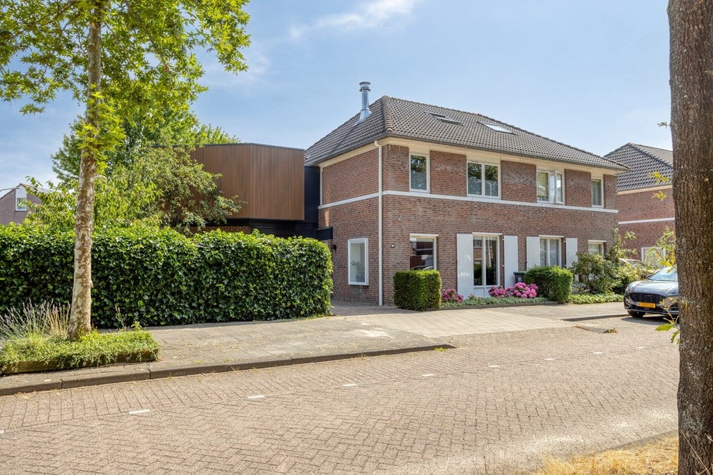 Huis Dubbeldamstraat 12 in Tilburg