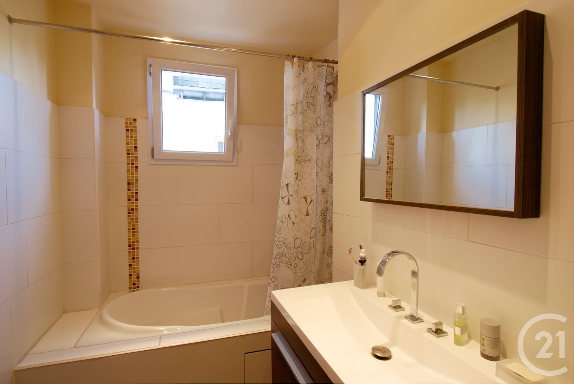 Flat Rue Marsoulan in Paris