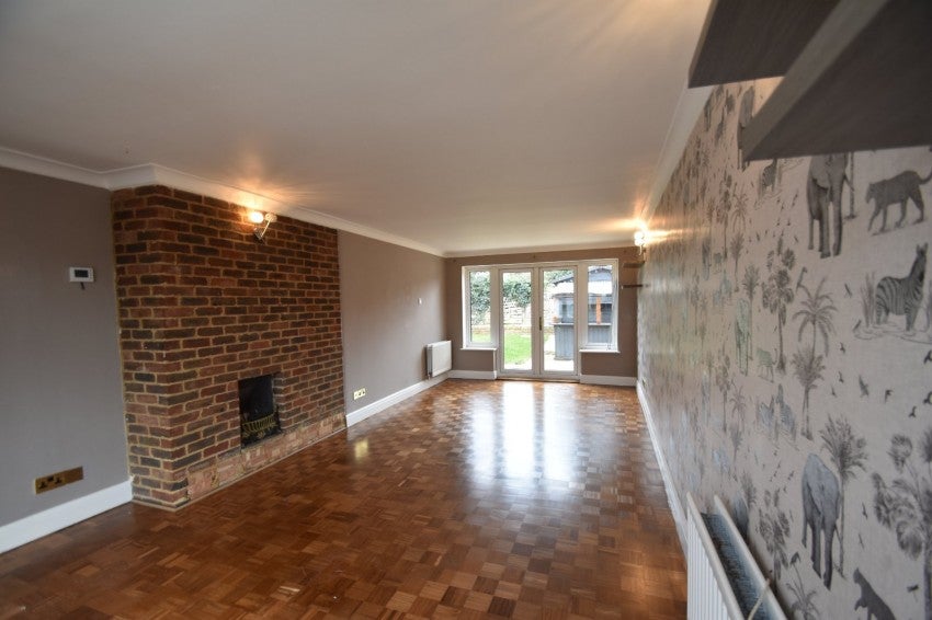House Homefarm Way in Stoke Poges