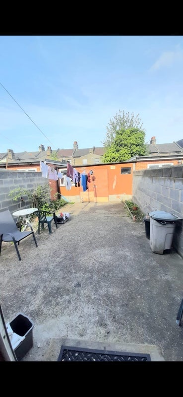 Room Seventh Avenue in Greater London
