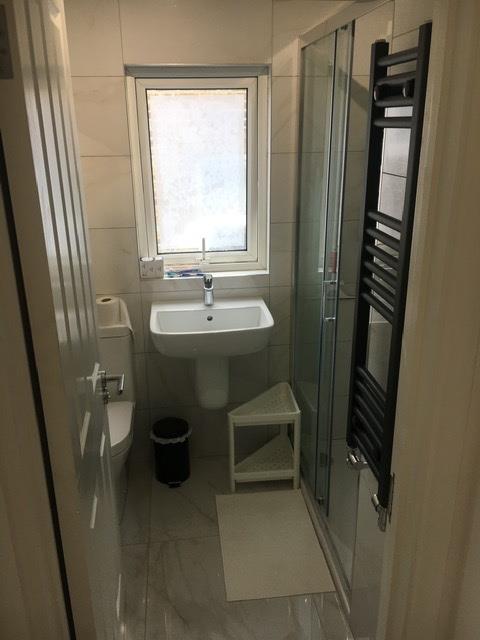 Room Northfield Avenue in Greater London
