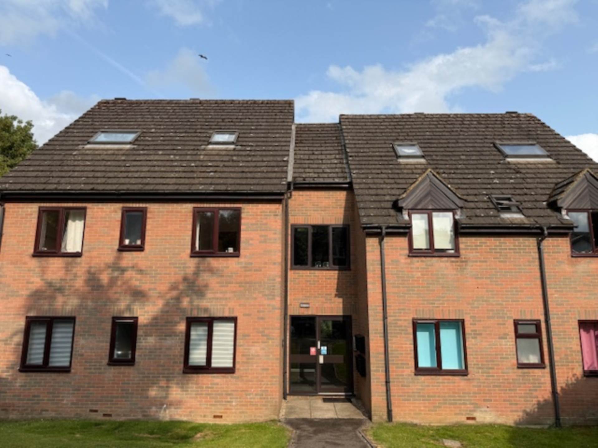 Flat Windrush Court in High Wycombe Community Board