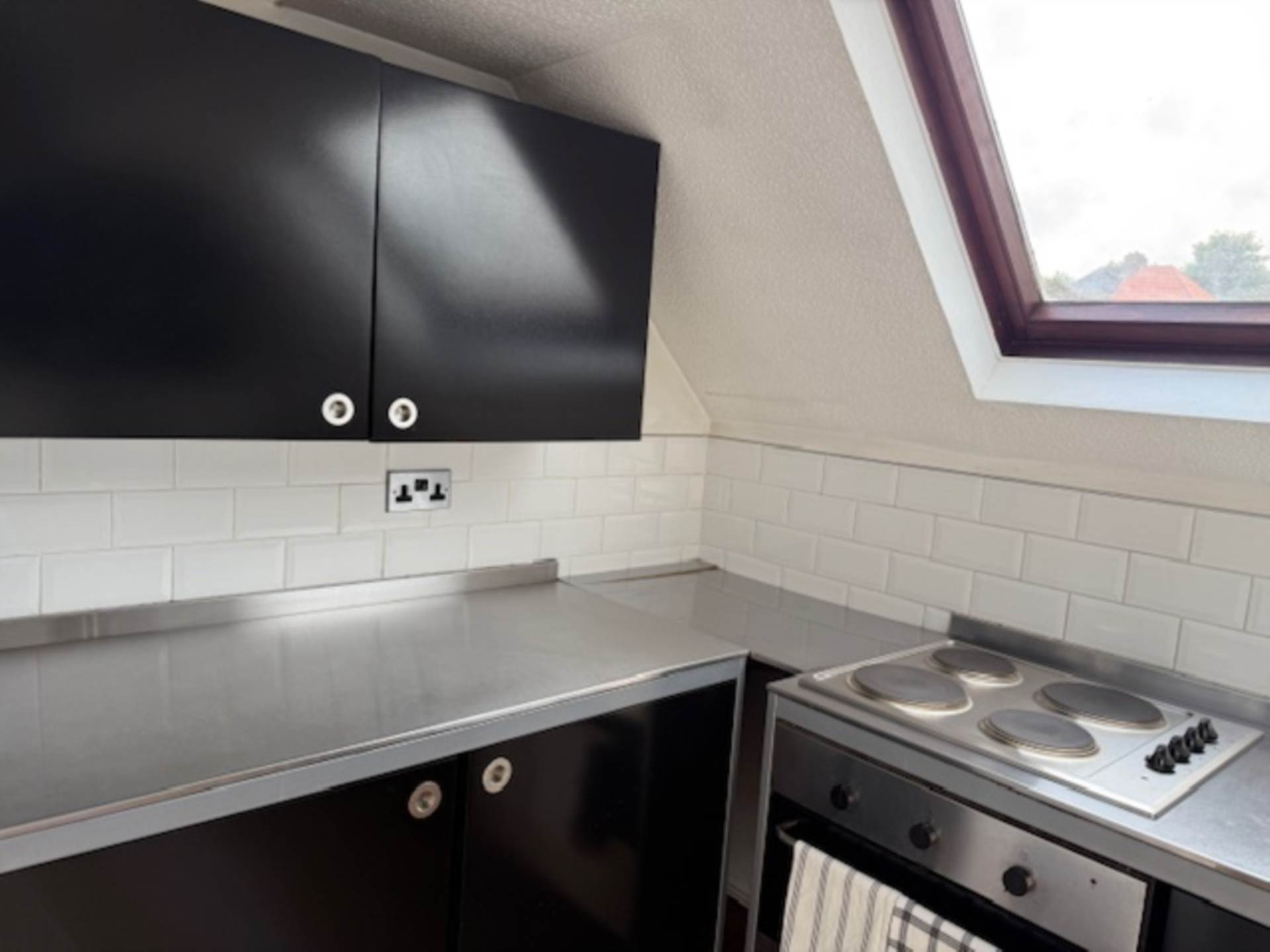 Flat Windrush Court in High Wycombe Community Board
