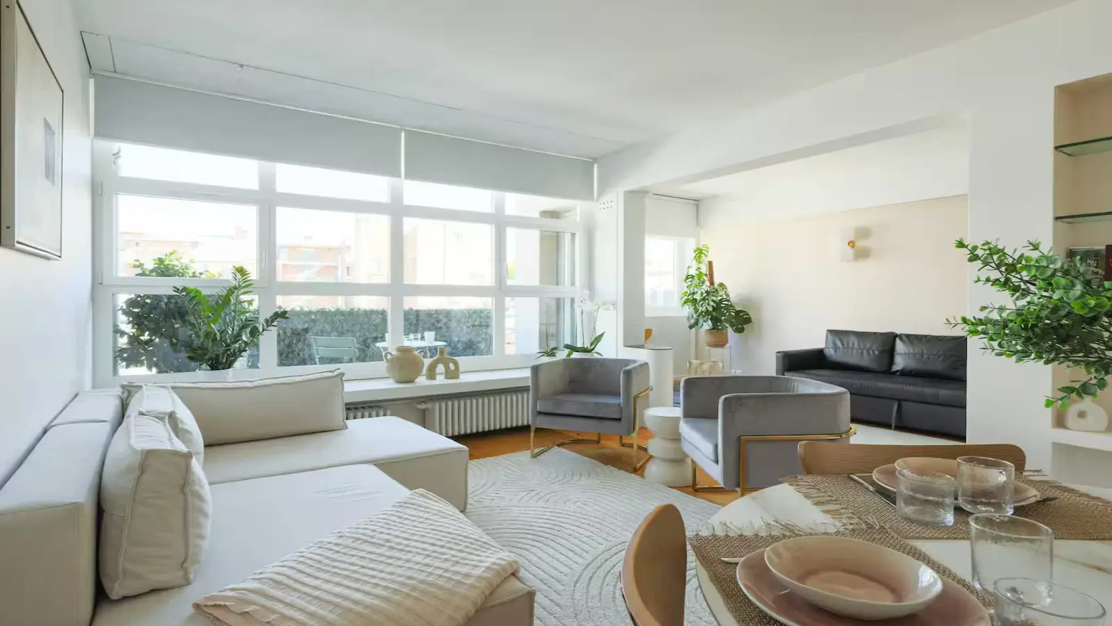 Appartement Avenue de Versailles à Paris