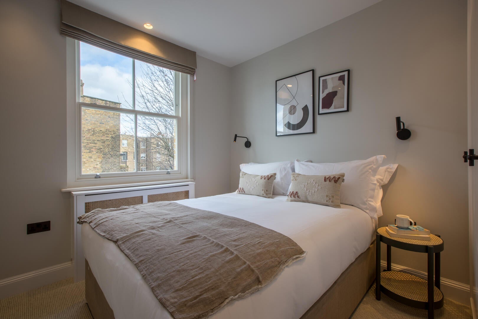Flat Fawcett Street in Greater London