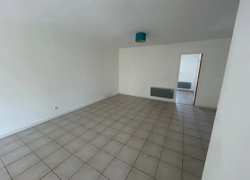 Flat Esplanade de la Ferme in Boussy-Saint-Antoine