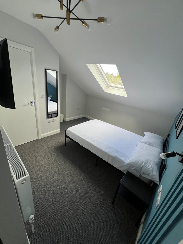 Room Lloyd Street in Derby