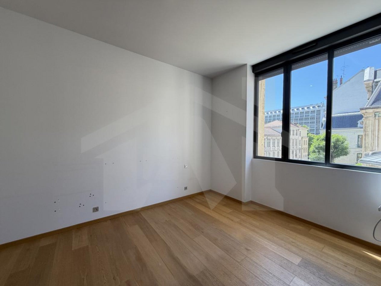 Appartement Rue Maréchal Dode à Grenoble