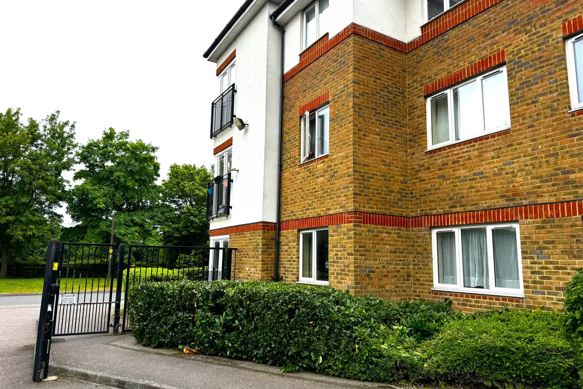 Flat Akerlea Close in Milton Keynes