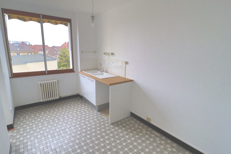 Flat Rue du Beauséjour in Troyes