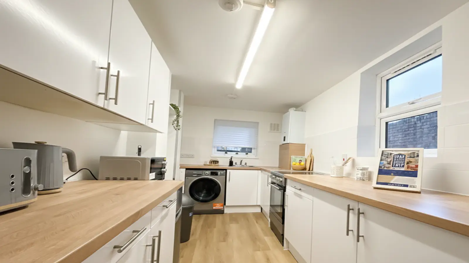 Flat Gateley Road in Greater London