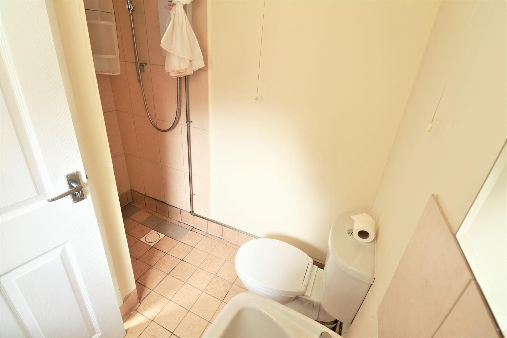 Room Eldon Road in Birmingham