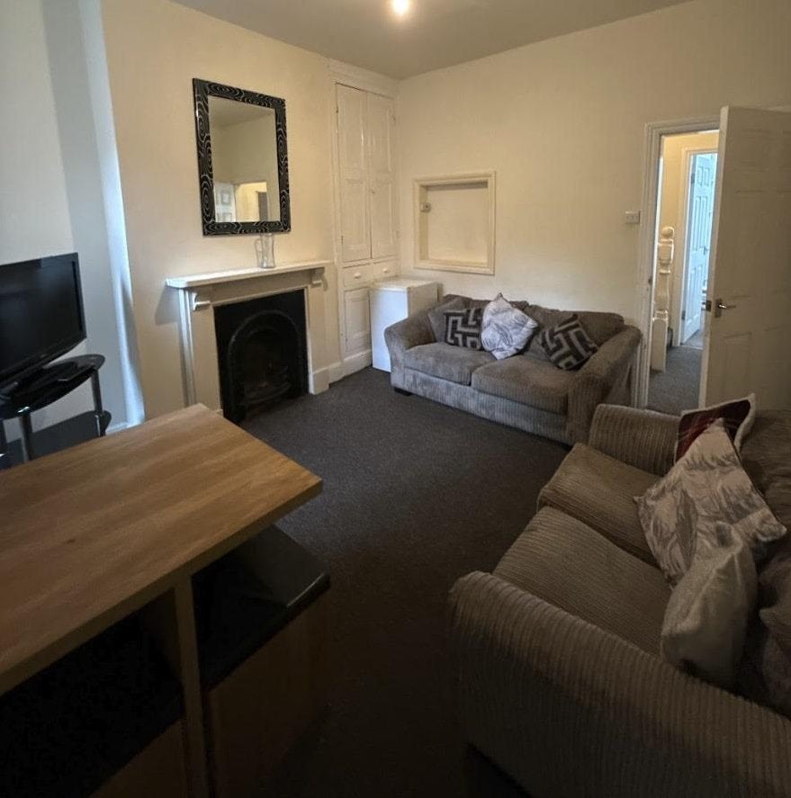 Room Eldon Road in Birmingham
