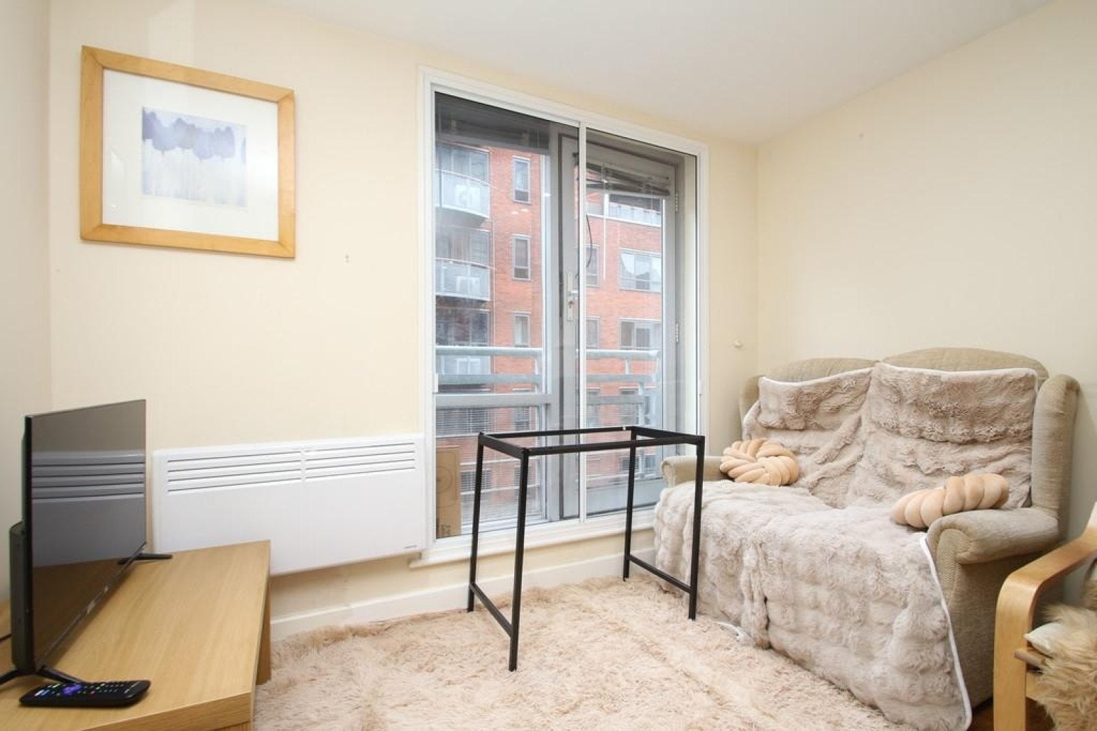 Room Upper College Street in Nottingham
