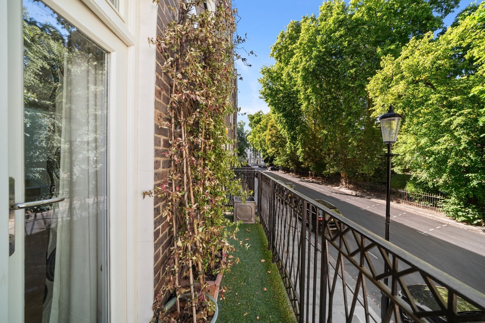 House Stanhope Gardens in Greater London