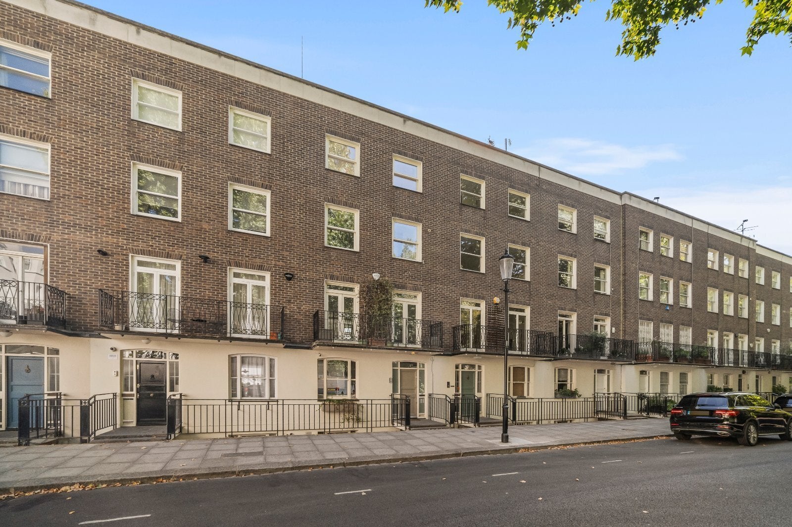 House Stanhope Gardens in Greater London