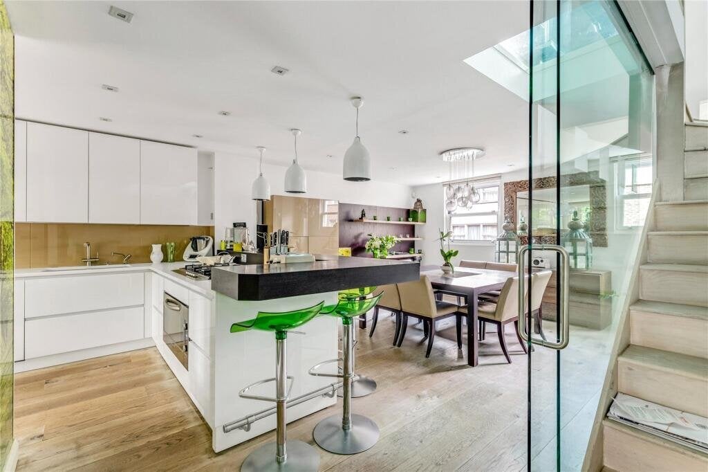 House Stanhope Gardens in Greater London