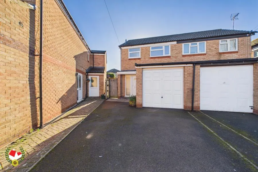 House Rosemary Close in Gloucester