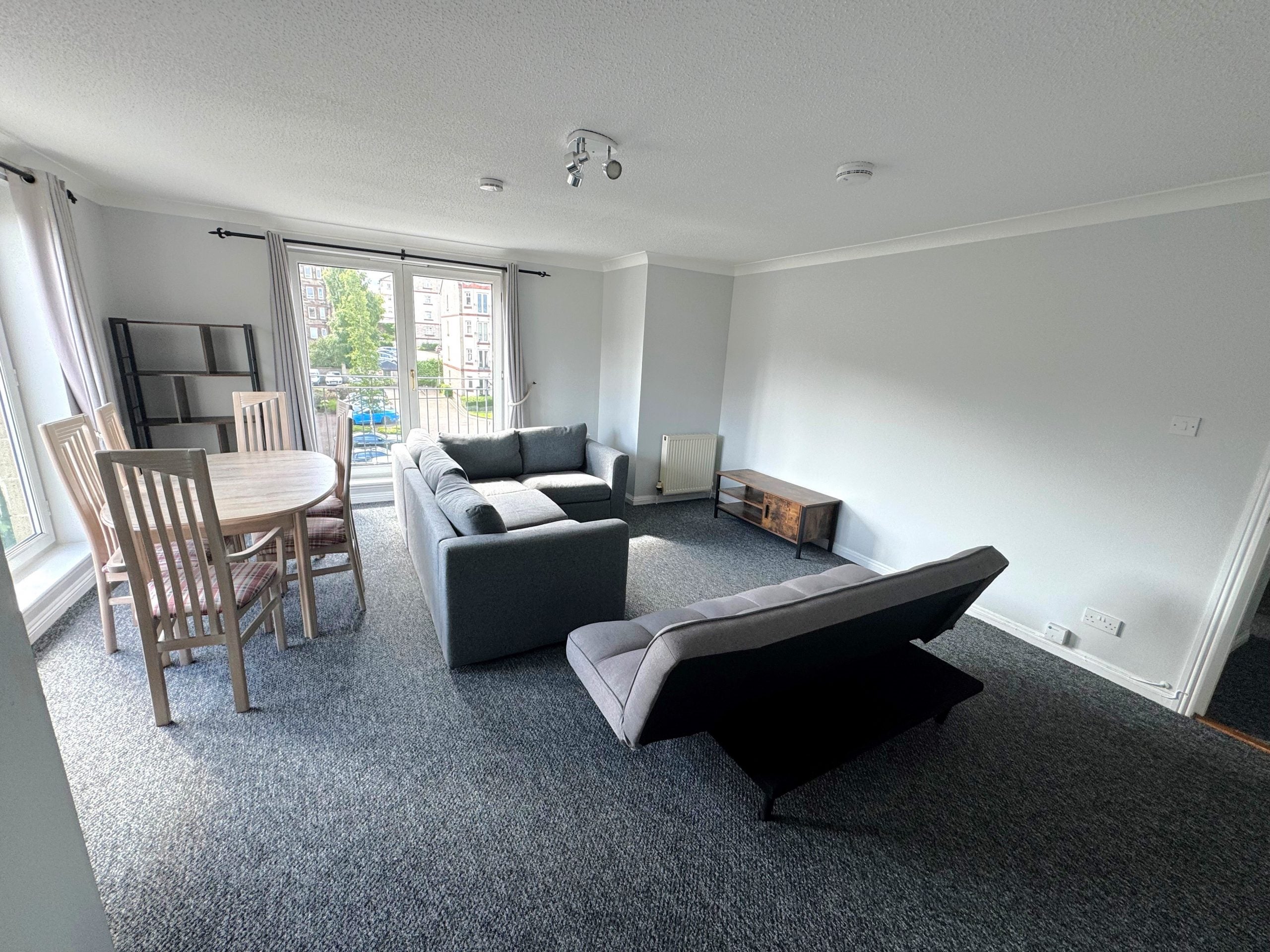 Flat Sinclair Place in City of Edinburgh