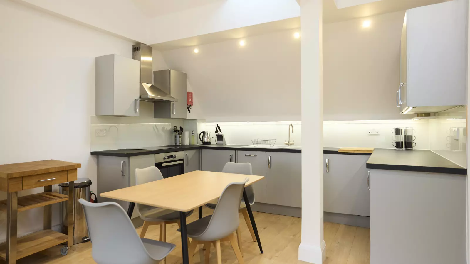 Flat Edenhurst Avenue in Greater London