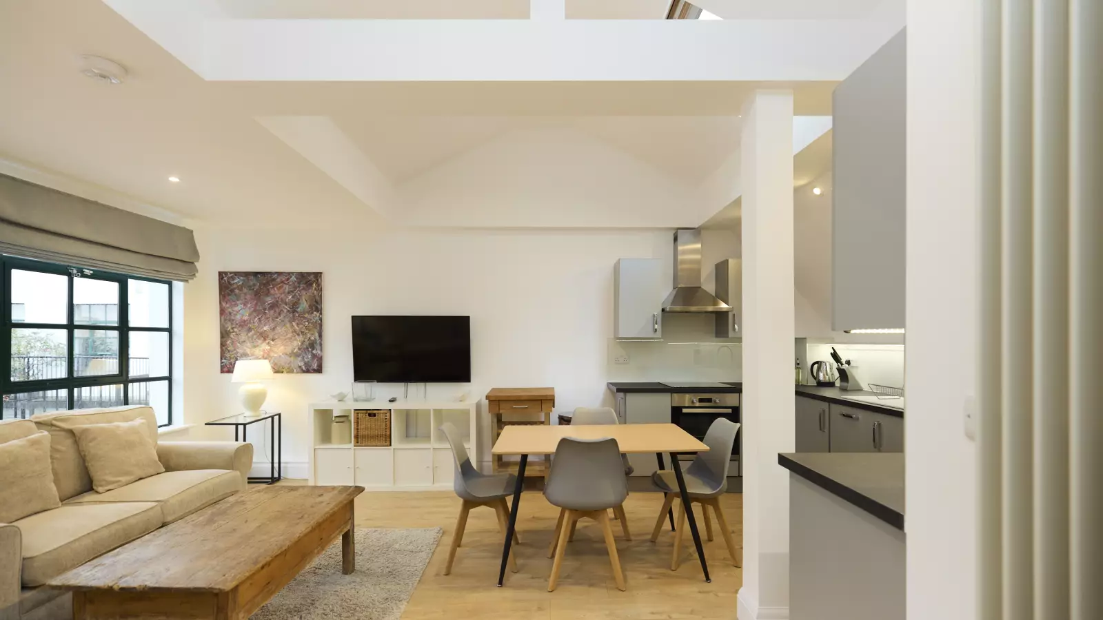Flat Edenhurst Avenue in Greater London