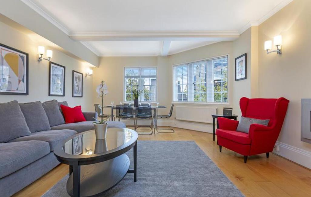Flat Baker Street in City of Westminster