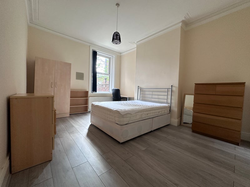 Room Rothbury Terrace in Newcastle upon Tyne