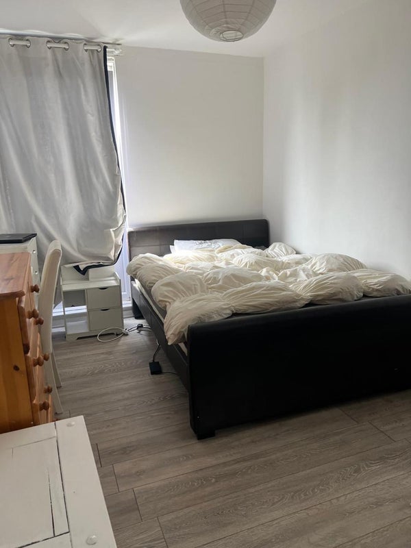 Room Hitchin Square in Greater London