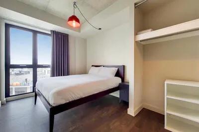 Room Atlantic Crescent in Greater London