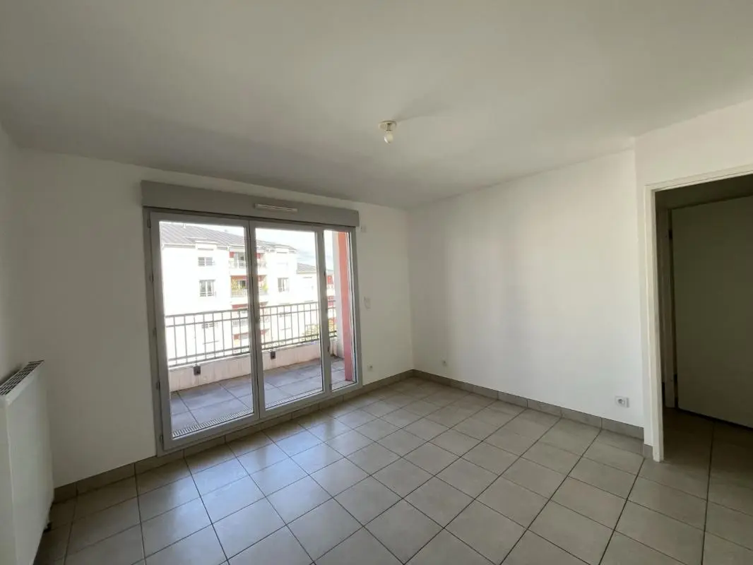 Appartement Rue du Maréchal Leclerc à Lucé