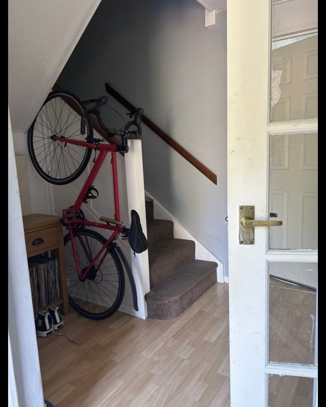 Room Rosebank Walk in Greater London