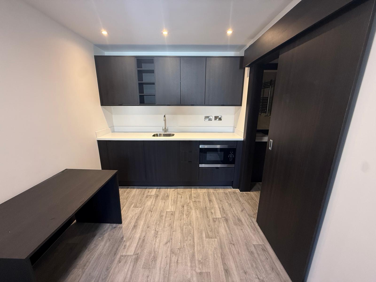 Flat Regent Street in Erewash