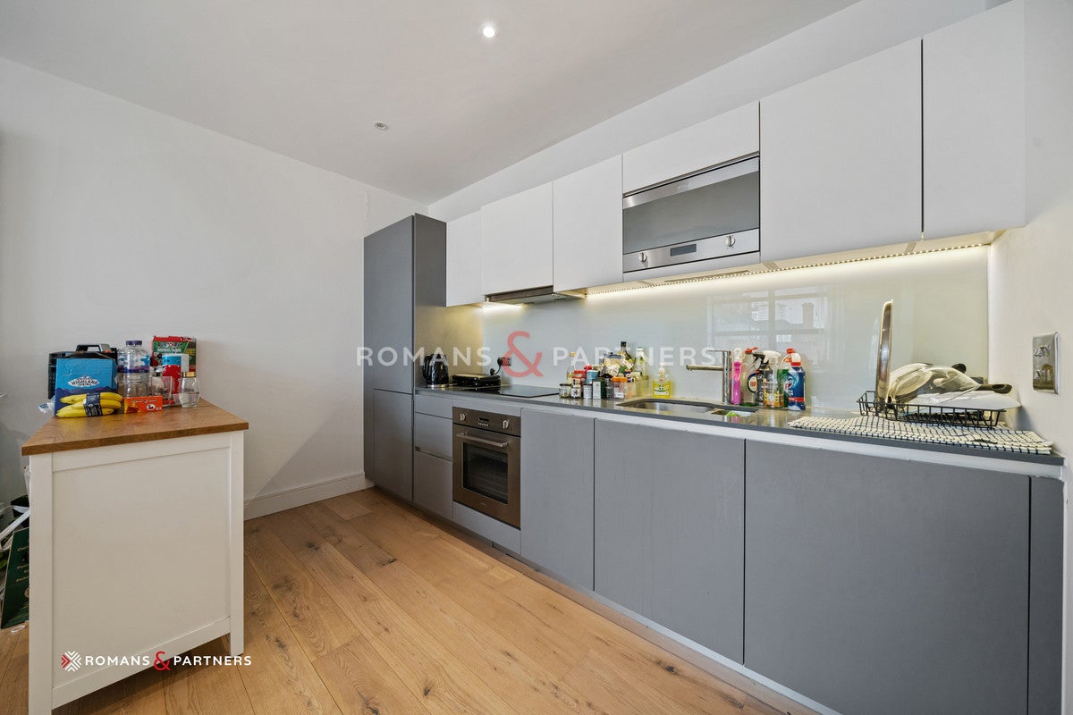 Flat Carlow Street in Greater London
