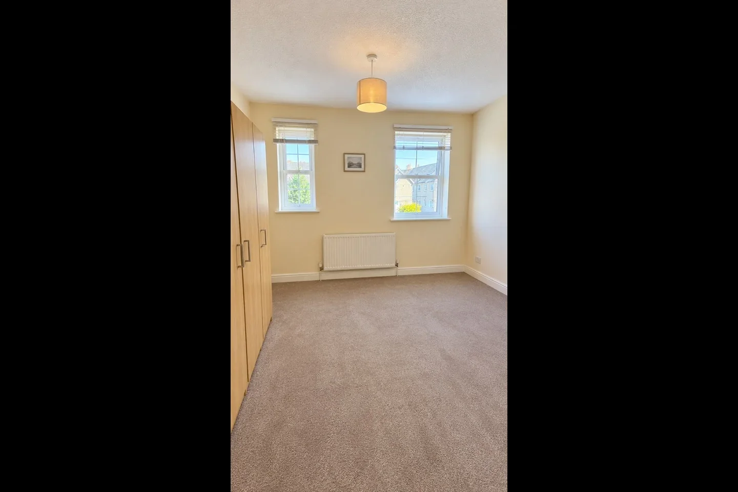 House Elgar Close in Greater London