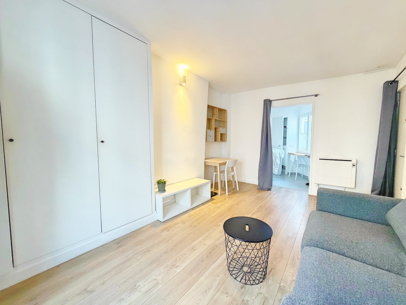 Flat Rue Richard Lenoir in Paris
