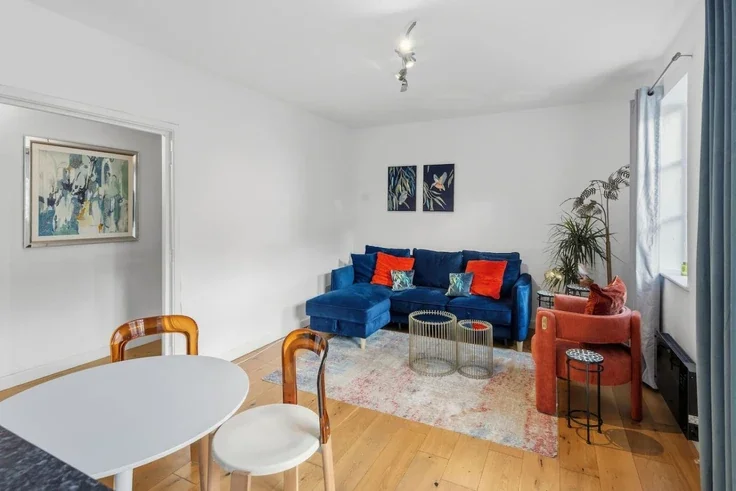 Flat Northey Street in Greater London