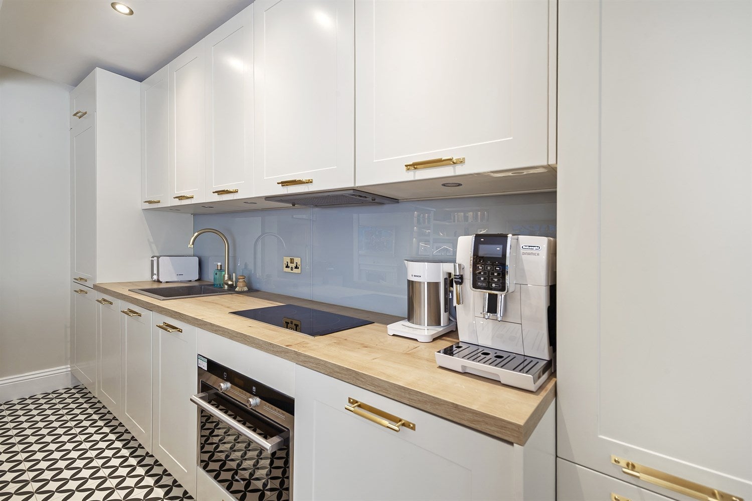 Flat Stratford Road in Greater London