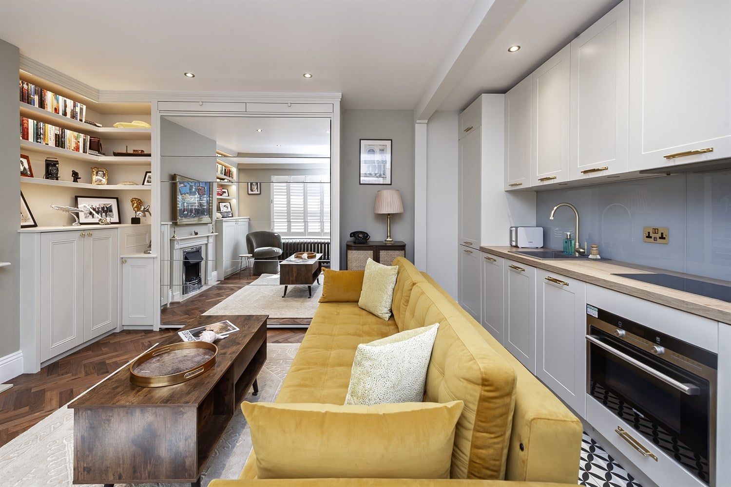 Flat Stratford Road in Greater London