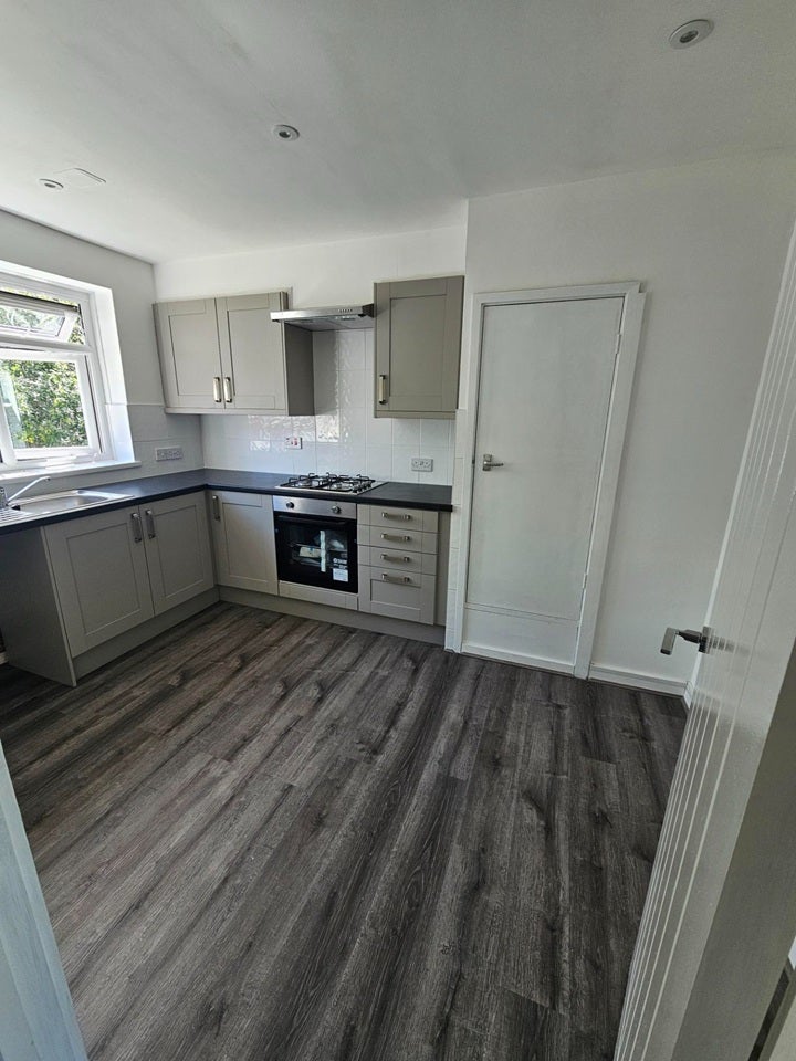 Flat Selly Wick Road in Birmingham