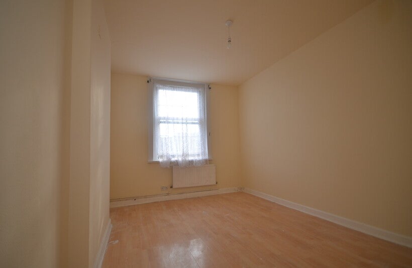 Flat East Street in Greater London
