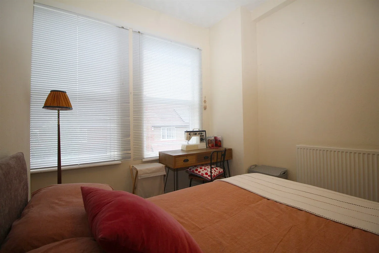 Room Selbourne Street in Charnwood