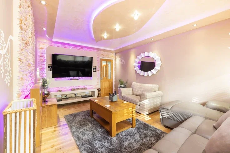 House Ballingham Close in Coventry