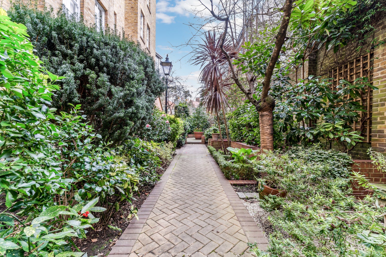 Flat Regency Street in City of Westminster