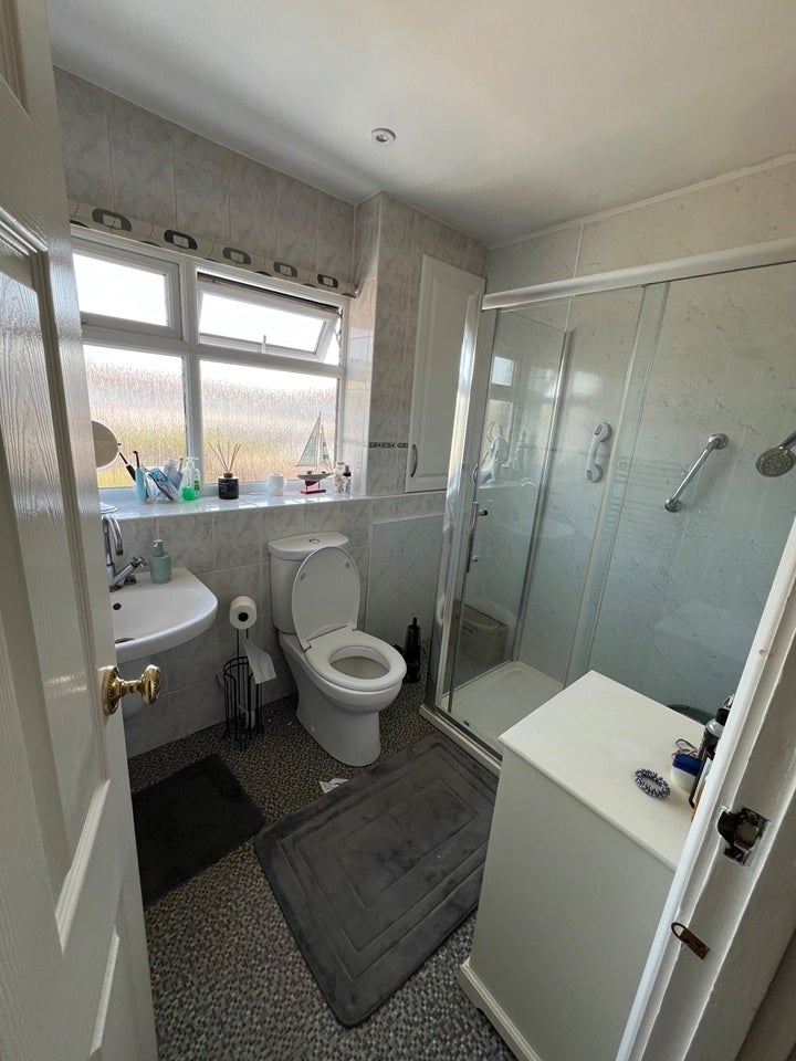 Room Humber Way in Slough