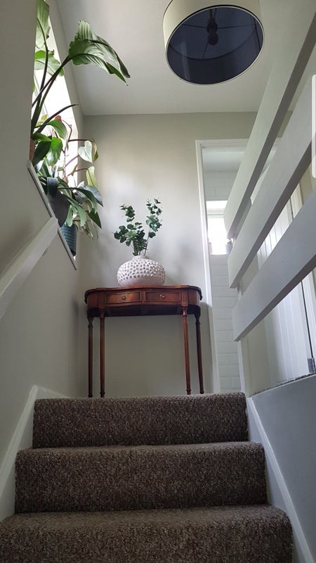 Room Magpie Walk in Crawley