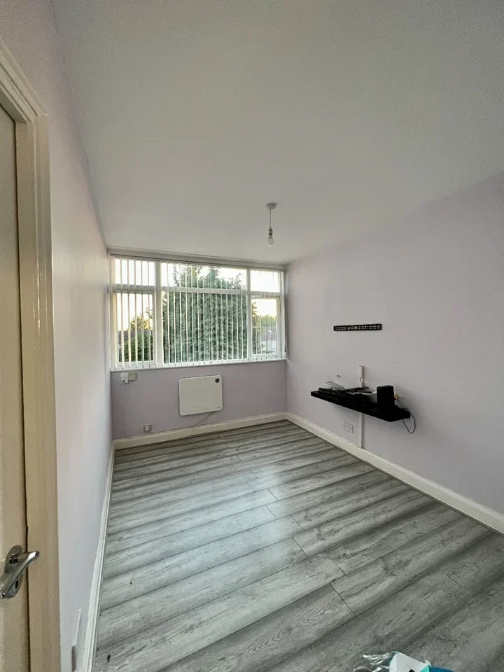 Flat Dunstable Road in Luton