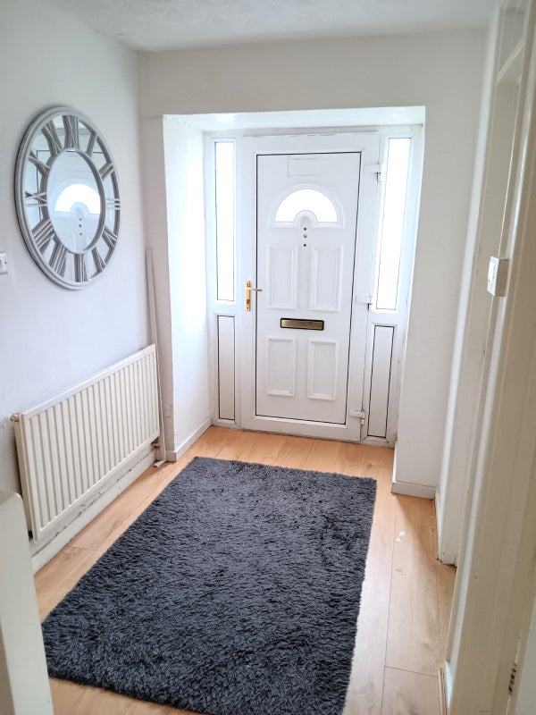 Room Moore Walk in Greater London