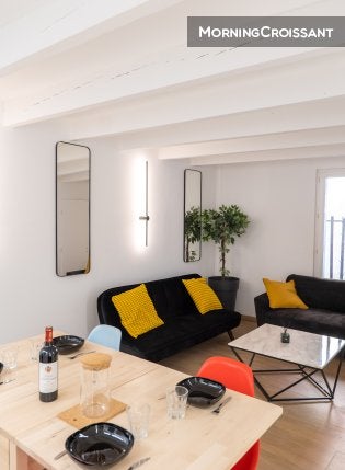 Flat Rue des Bons Enfants in Narbonne