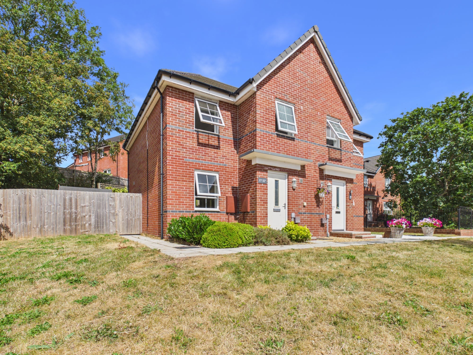 House Brook Way in Bradley Stoke