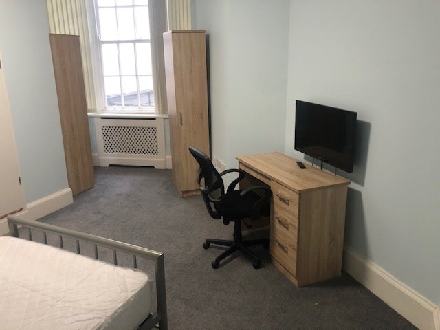 Room Cornwall Street in Birmingham